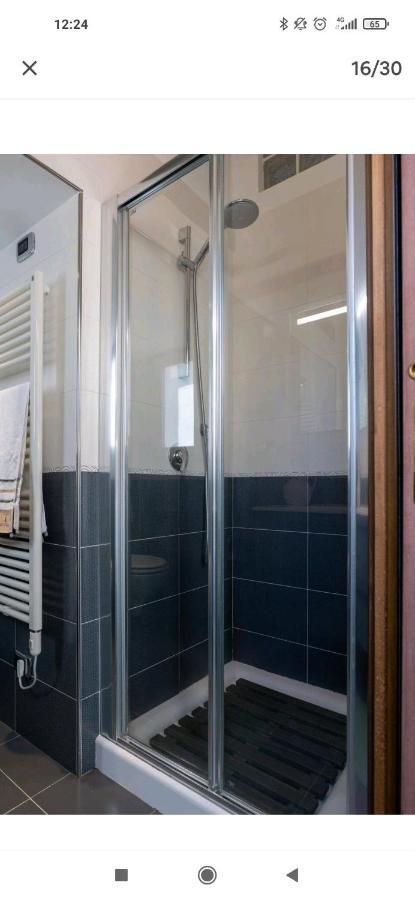 Marea 51 Apartment Bari Luaran gambar